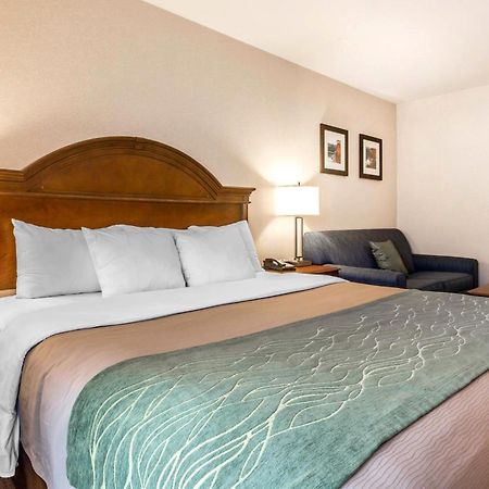 Comfort Inn & Suites Burlington Buitenkant foto