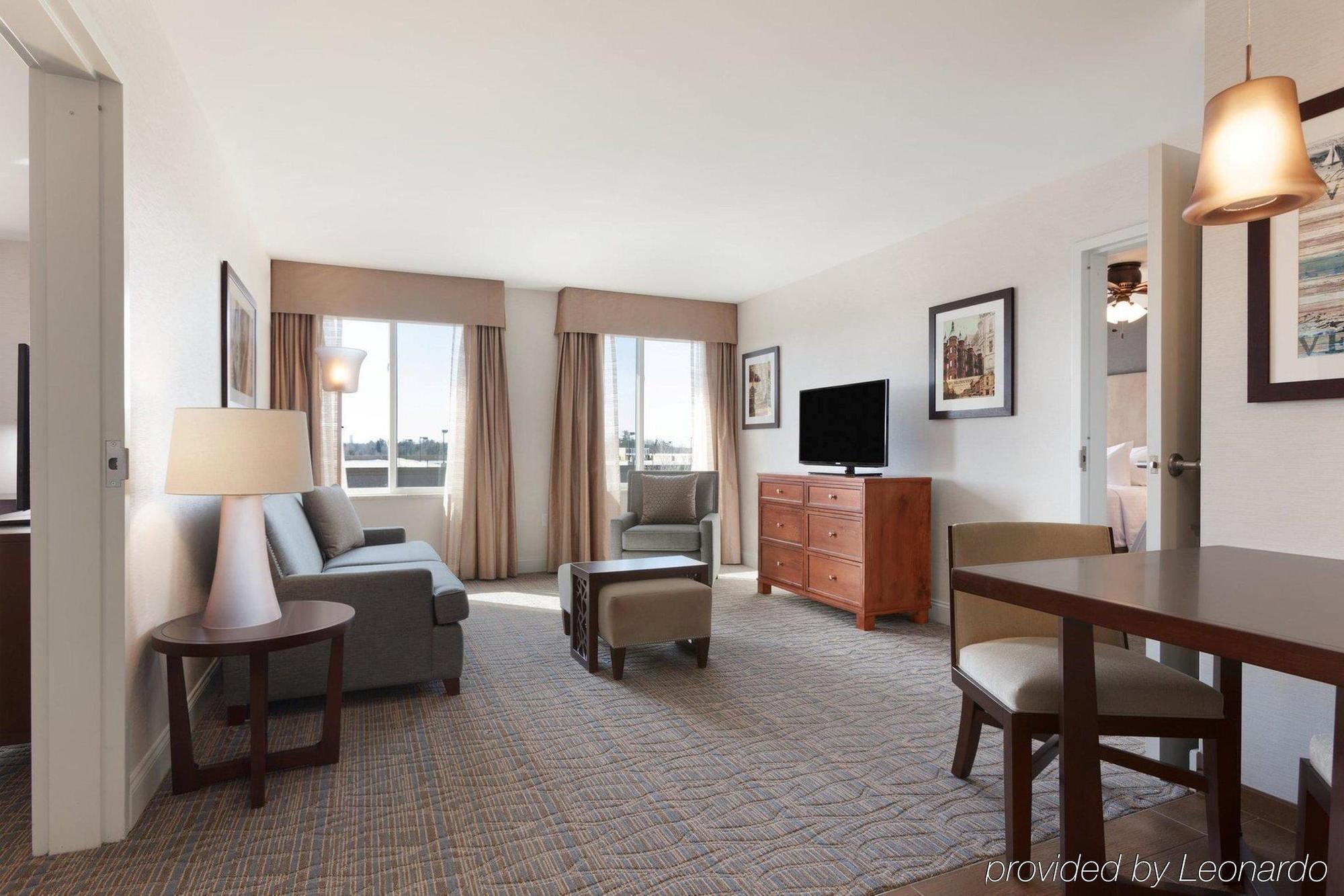 Comfort Inn & Suites Burlington Buitenkant foto